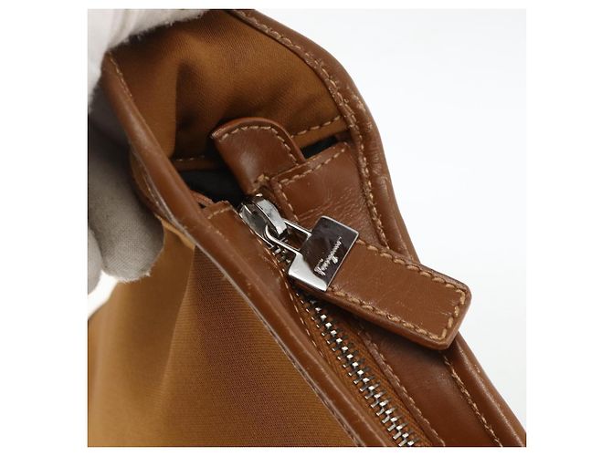 Borsa a Spalla Salvatore Ferragamo Nylon Marrone Argento Autentica BA11638 - vista 10