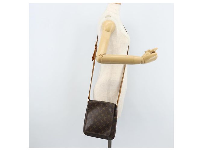 LOUIS VUITTON Borsa a Spalla Lunga Monogram Musette Salsa M51387 LV Auth BSZ478 Monogramma - vista 22