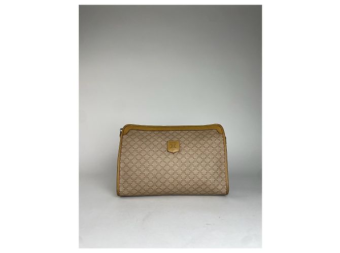 Céline Clutch in pelle monogramma Triomphe Celine Paris vintage beige marrone - vista 7