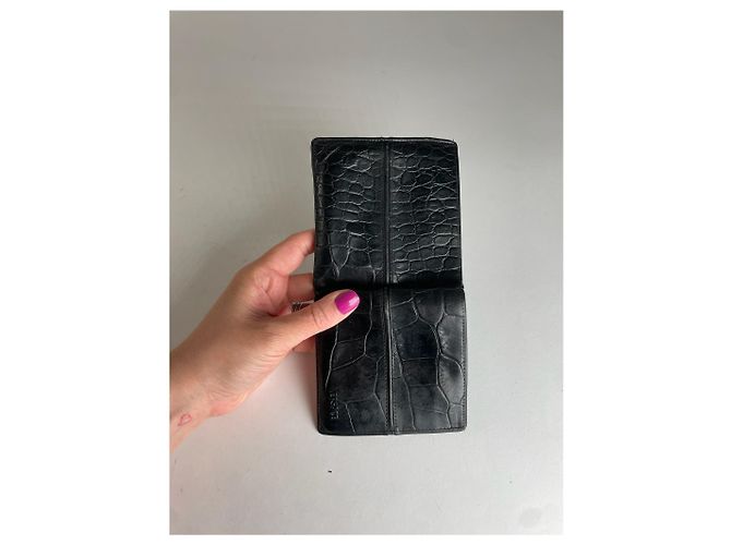 Vintage Gianni Versace Crocodile Emblossed Leather Wallet Black - view 3