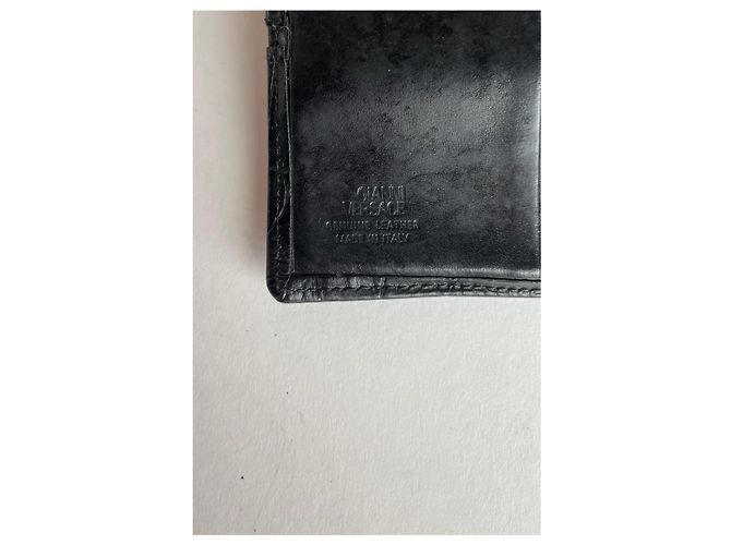 Vintage Gianni Versace Crocodile Emblossed Leather Wallet Black - view 4