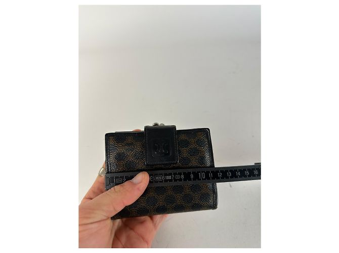 Céline Carteira de couro monograma Triomphe Celine Paris vintage preta e marrom Preto - vista 8