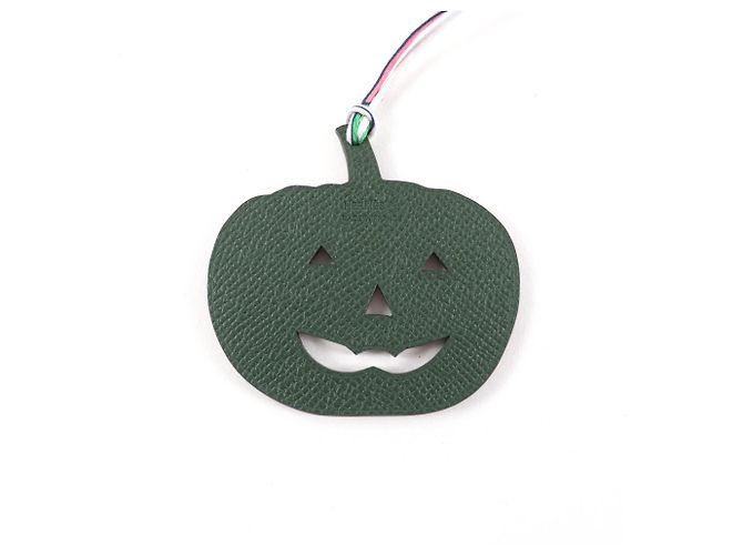Charm Hermès Petit H in pelle Togo blu e verde zucca - vista 4