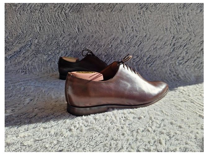 Richelieu Wholecut Finsbury "Broadway" Marrone Patinata Cioccolato - vista 2