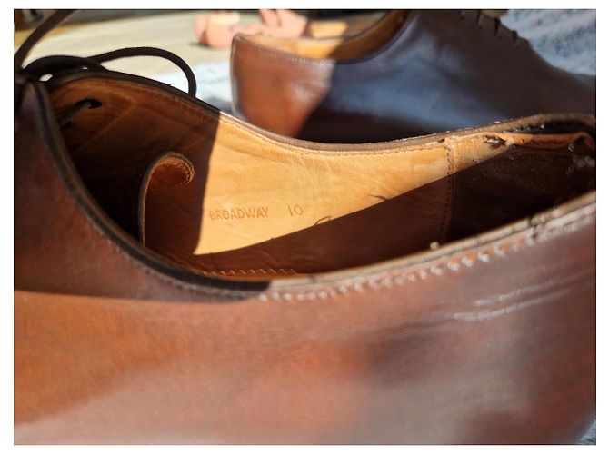 Richelieu Wholecut Finsbury "Broadway" Marrone Patinata Cioccolato - vista 8