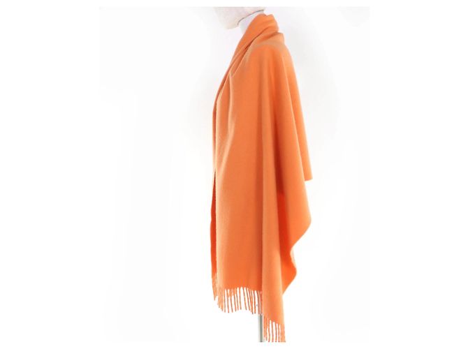 Oranger Cashmere-Schal von Hermès - Ansicht 4