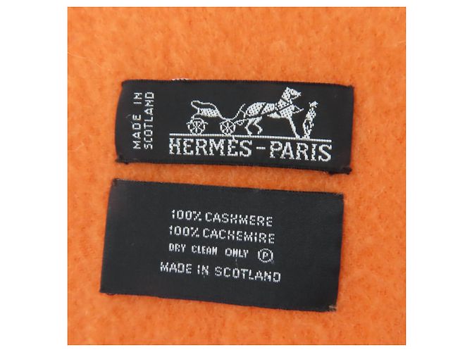 Oranger Cashmere-Schal von Hermès - Ansicht 8
