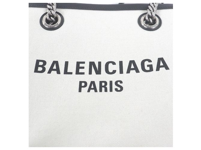Everyday Borsa Balenciaga Duty Free Tote S Nero Beige - vista 7