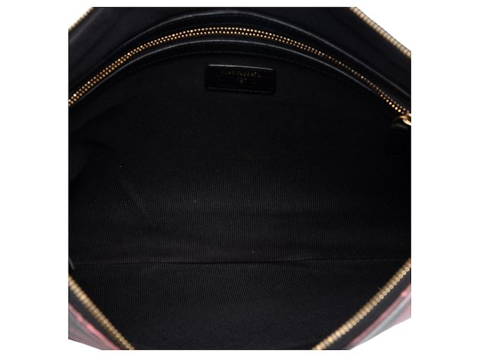 Clutch Chanel grande en piel de ternera acolchada rosa con estampado de camelia CC - vista 4