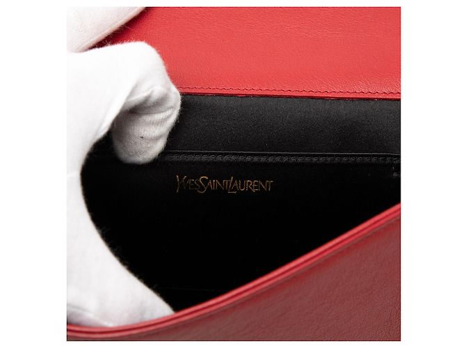 Rote große Leder-Clutch Belle de Jour von Saint Laurent - Ansicht 5