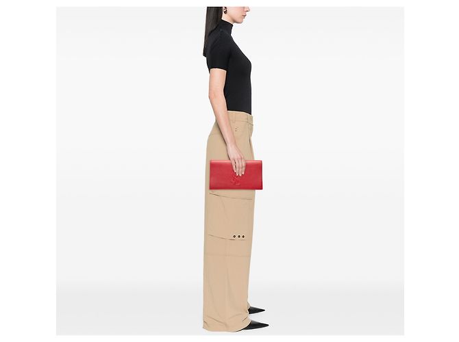 Rote große Leder-Clutch Belle de Jour von Saint Laurent - Ansicht 7