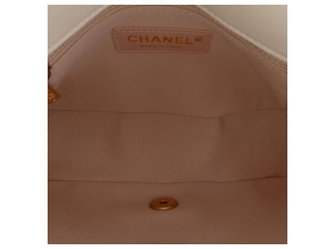 Chanel Bianco Piccolo in Pelle di Agnello Trapuntato On And On Chain Flap - vista 4