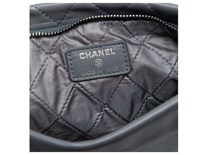 Faltbare Clutch aus grauem, gestepptem Lammleder von Chanel Braun Anthrazitgrau - Ansicht 5