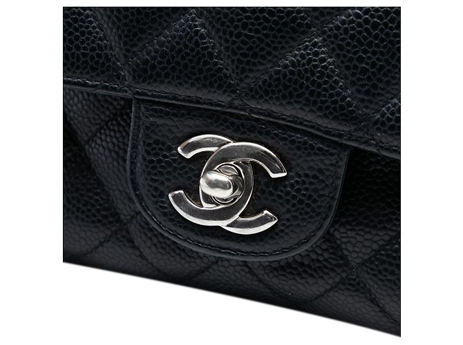Chanel Nero Medio Classico Caviar Doppio Flap - vista 6