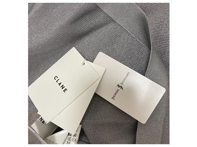 Autre Marque CLANE Transparente V-Ausschnitt Stricktop Braun - Ansicht 9