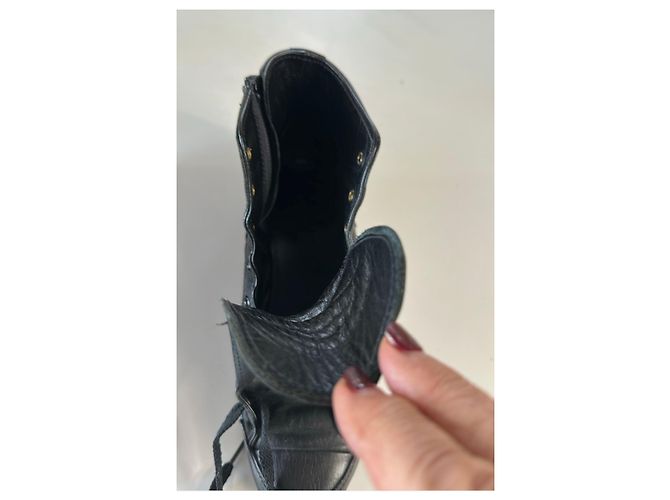 Schwarze Leder-Ankle-Boots von Yohji Yamamoto - Ansicht 3
