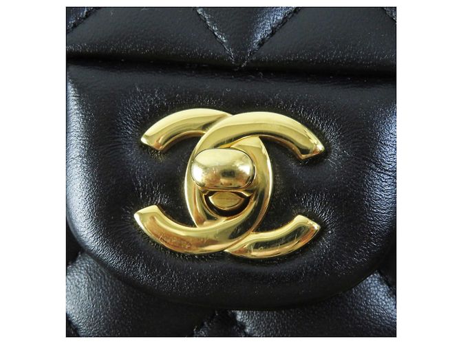 Borsa a Spalla Chanel A01112 Matelassé 25 in Pelle di Agnello Nero - vista 13