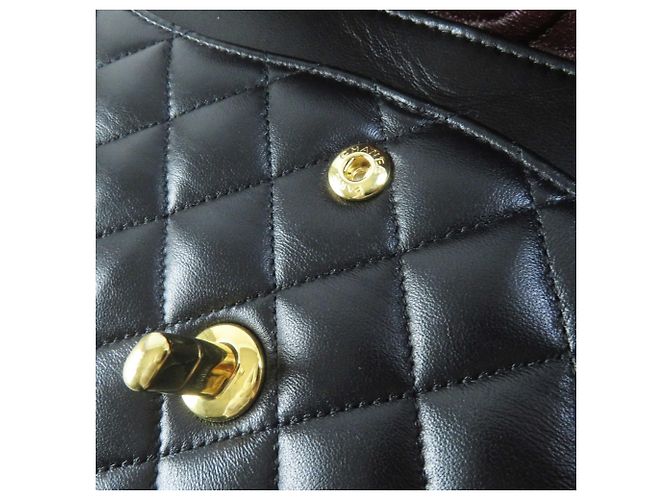 Borsa a Spalla Chanel A01112 Matelassé 25 in Pelle di Agnello Nero - vista 17