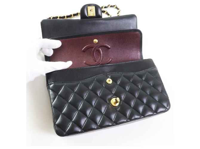 Borsa a Spalla Chanel A01112 Matelassé 25 in Pelle di Agnello Nero - vista 9