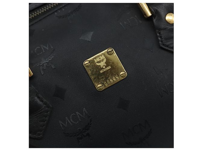 Borsa MCM Logogram Vicetos PVC Nero Oro Auth BA11589 D'oro - vista 12