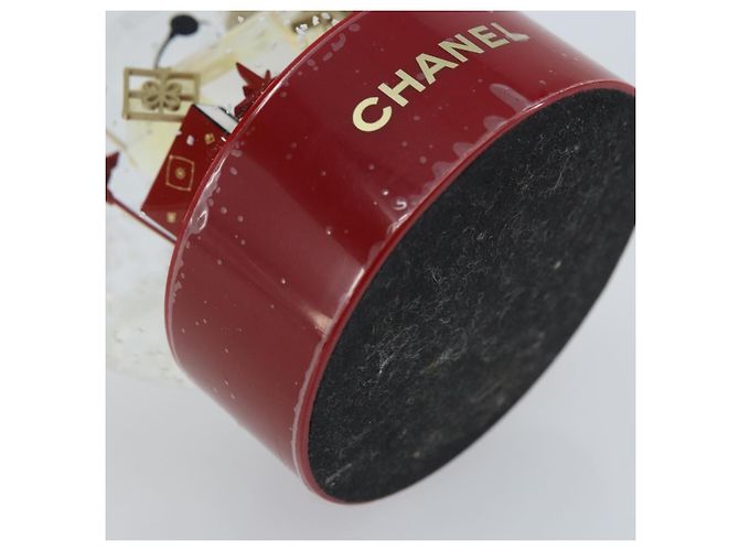 CHANEL Snow Globe Glass Red CC Auth BA11733 - view 8