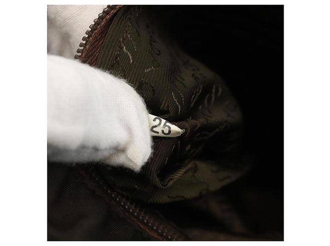 Sac Tote Prada en nylon marron argent authentique SW2170 Argenté - vue 12
