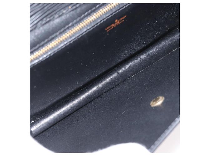 LOUIS VUITTON Clutch Epi Montaigne 27 Nero M52652 LV Auth ep13974 - vista 9