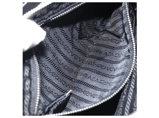 Borsa a mano PRADA in nylon argento e bianco Auth bs34109 - vista 23