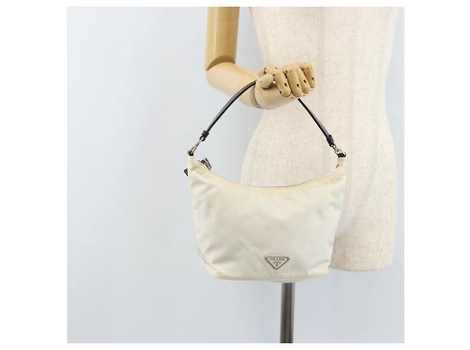 Borsa a mano PRADA in nylon argento e bianco Auth bs34109 - vista 24