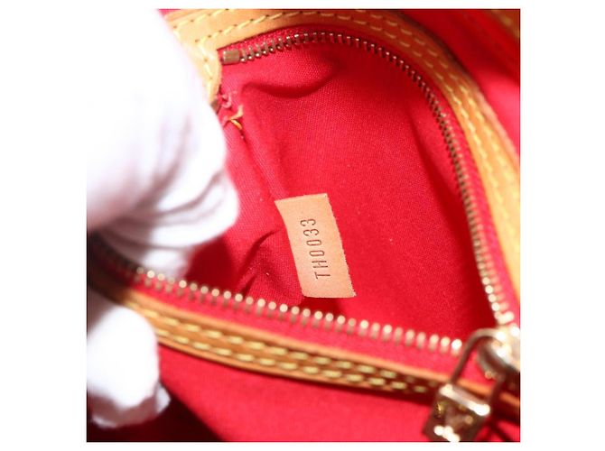 LOUIS VUITTON Monogram Vernis Reade PM Borsa a Mano Rossa M91088 LV Auth AMZ479 Rosso - vista 12
