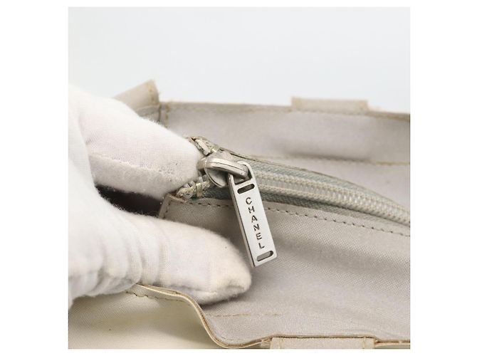 CHANEL Borsa Tote Nylon Bianco Argento CC Auth BSZ118 - vista 10