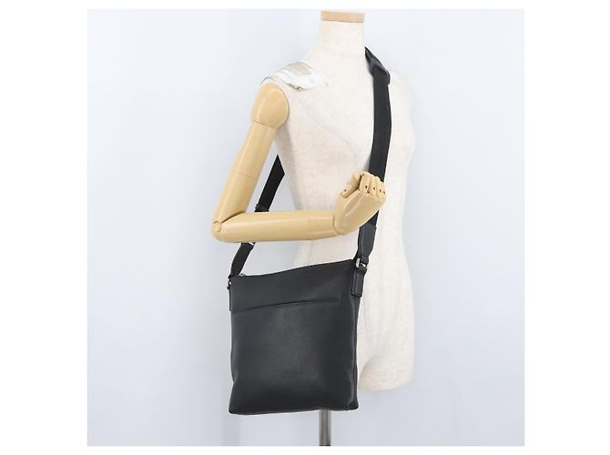 Borsa a Spalla in Pelle Nera e Argento GUCCI 394915 Auth ka3437 Nero - vista 26
