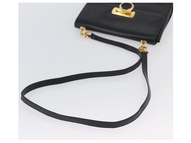 Borsa a Spalla Gancini in Pelle Nera e Oro Salvatore Ferragamo Auth LNZ598 Nero D'oro - vista 7