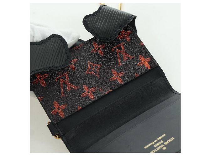 PORTACARNET DE PERRO LOUIS VUITTON Epi Negro M63897 LV Auth LNZ614SAM - vista 24