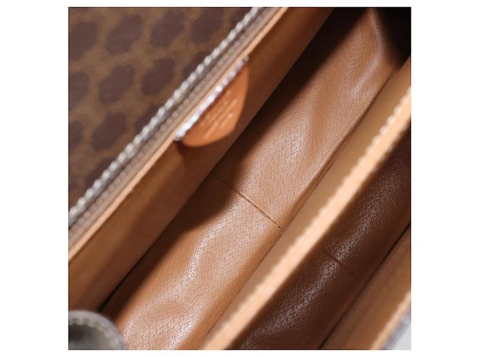 Céline Borsa a mano in tela Macadam CELINE PVC 2in1 oro marrone Auth ARZ616A D'oro - vista 11