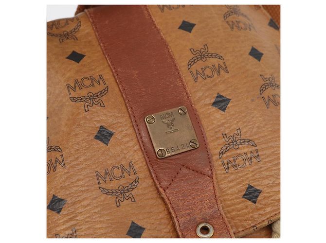 MCM Vicetos Zaino Logogramma in PVC Pelle Marrone Oro Auth bs33818 D'oro - vista 12