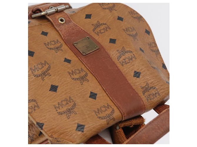 MCM Vicetos Zaino Logogramma in PVC Pelle Marrone Oro Auth bs33818 D'oro - vista 6