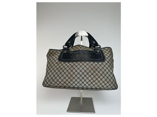 Céline Vintage Celine Triomphe Monogram Boogie Handtasche Grau Schwarz - Ansicht 12
