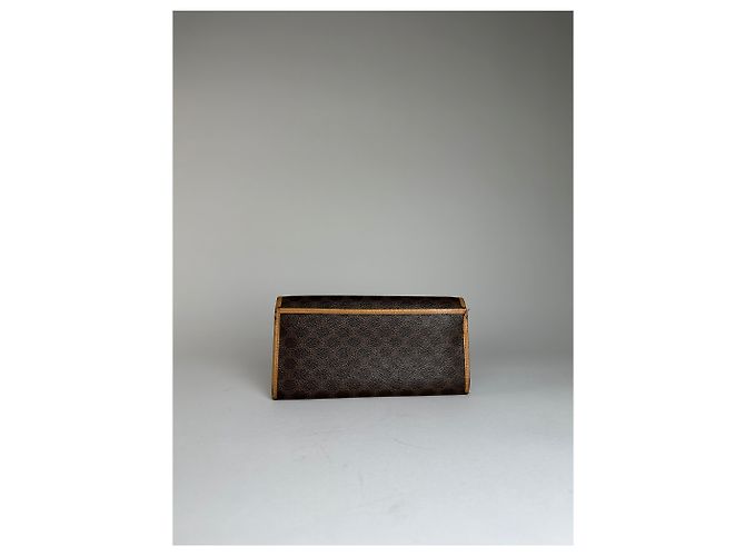 Céline Vintage Celine Paris Triomphe Monogram Leather Long Wallet Brown - vista 8