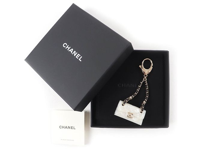 Charm per Borsa Chanel Matelassé Bianco - vista 2