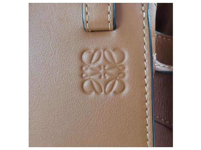 Borsa a spalla mini Hammock in pelle tan con cordino Loewe - vista 9