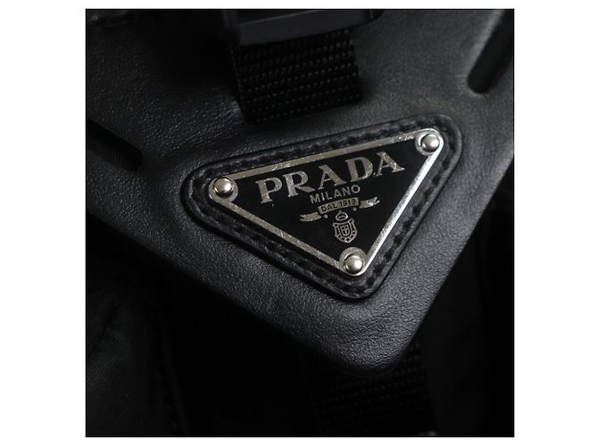 Bolsa de ombro em couro nylon Re-Nylon com logo triangular Prada Preto - vista 7