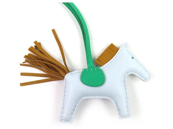 Hermès HERMES Charm Rodeo PM in Verde Sesamo - vista 4