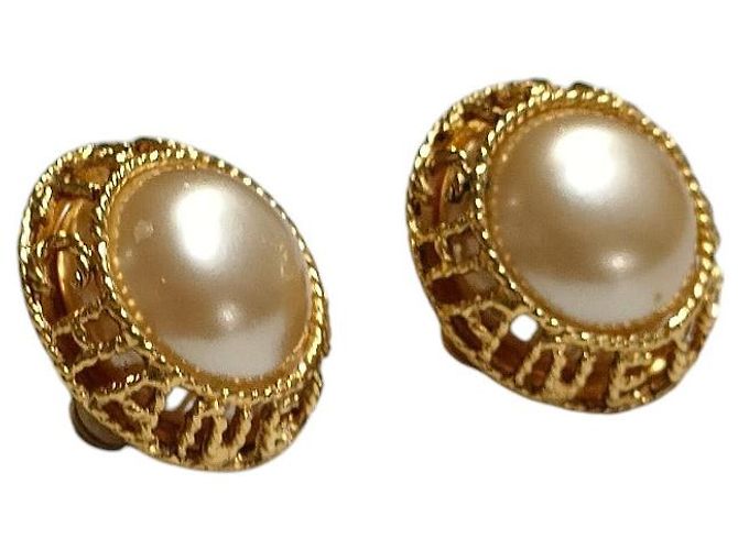 Timeless Orecchini a clip in perla finta a cerchio Chanel D'oro - vista 4