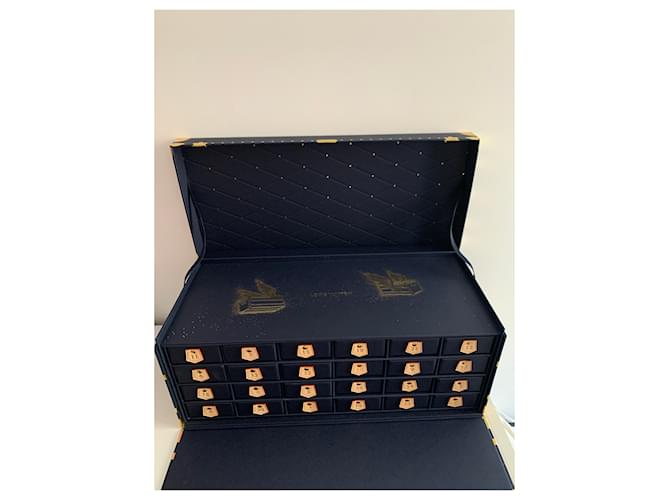 Calendrier de l’avent VIP Louis Vuitton RARE - vue 2