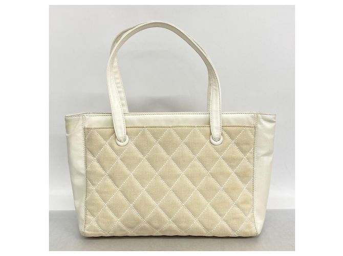 Timeless Bolso Tote Matelassé Chanel Crudo - vista 11
