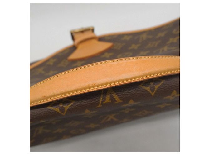 Borsa Beverly Monogram Louis Vuitton Marrone - vista 10