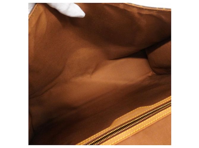 Borsa Beverly Monogram Louis Vuitton Marrone - vista 4