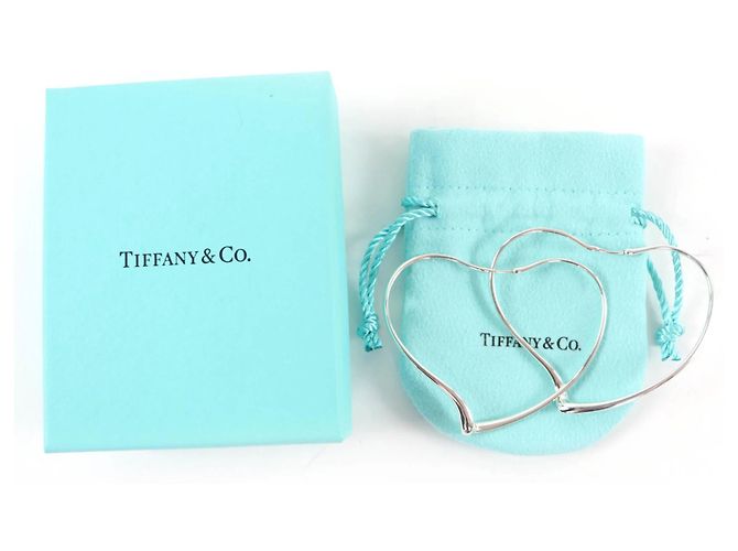 Orecchini a cerchio grandi Open Heart di Elsa Peretti di Tiffany & Co. Argento - vista 2