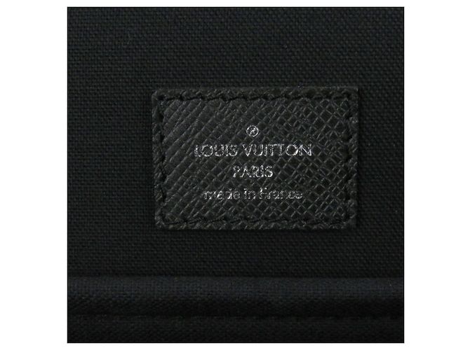 Borsa Louis Vuitton Taiga Anton - Ardoise Grigio - vista 11